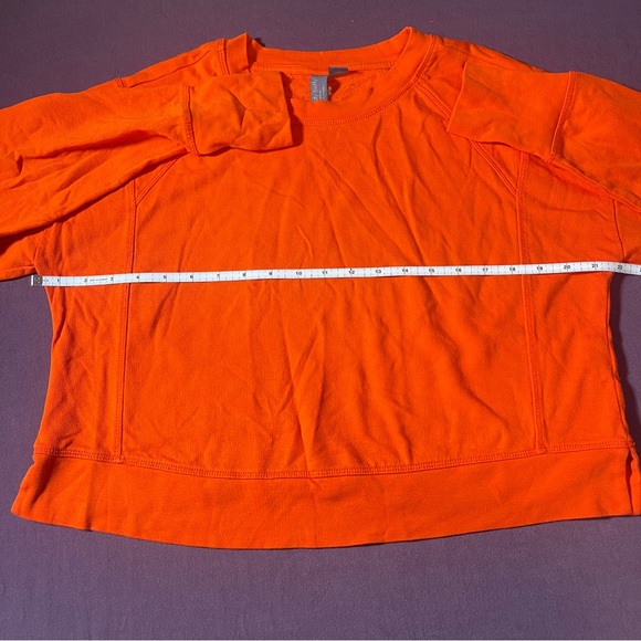 Sweaty Betty After Class Crop Sweatshirt Orange - Size Medium - Cropped Pullover - Picture 3 of 7